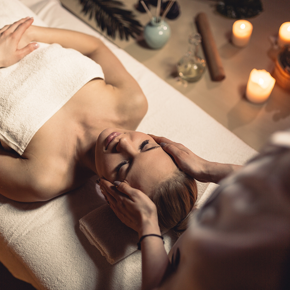 Köpük Masaj - Alora Masaj Salonu